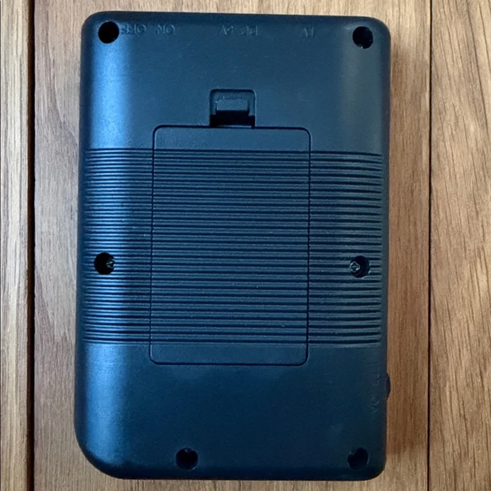 Tiny Tendo Handheld Console